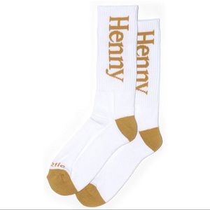 Henny knitted socks on the rocks